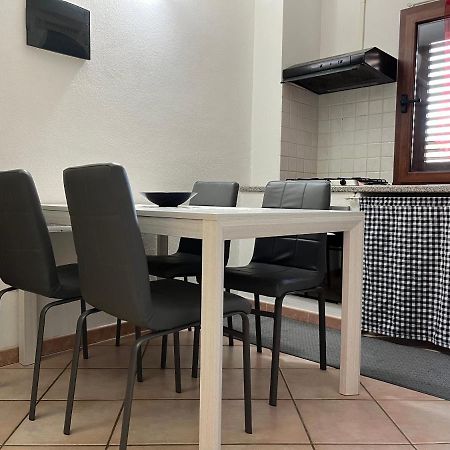 Appartamento Fausto Noce Con Garage Olbia Exterior photo